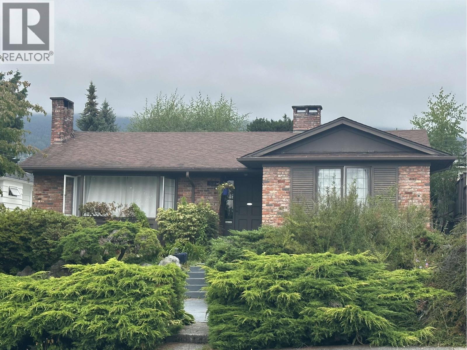 1131 FULTON AVENUE, West Vancouver, British Columbia