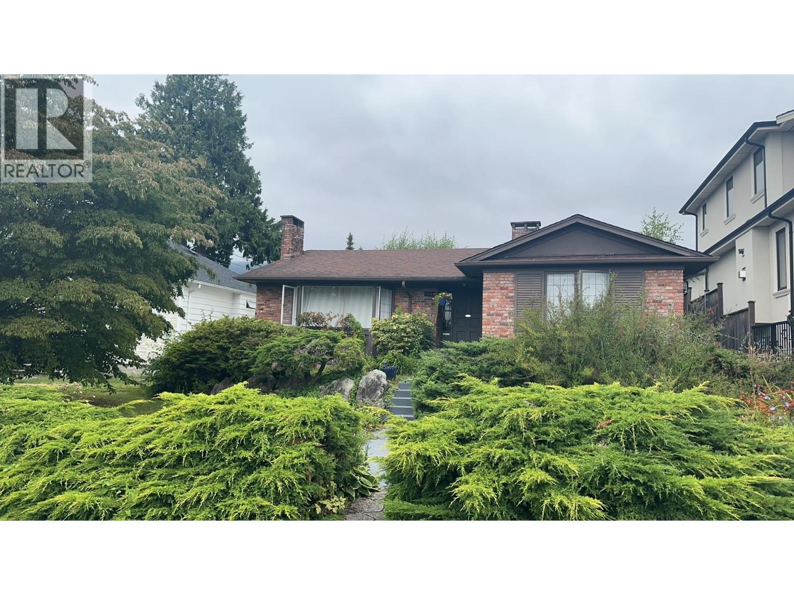 1131 Fulton Avenue, West Vancouver, British Columbia  V7T 1N4 - Photo 2 - R3039176