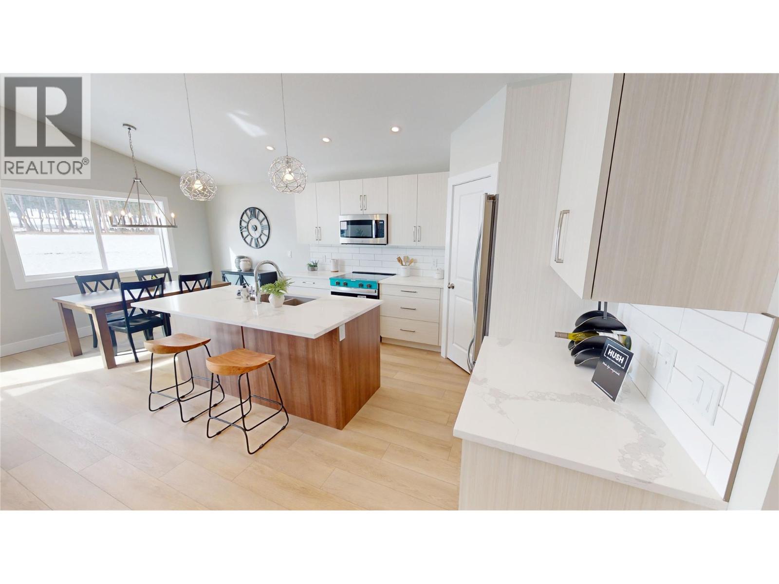 331 Legacy Lookout, Cranbrook, British Columbia  V1C 0E4 - Photo 5 - 10371833