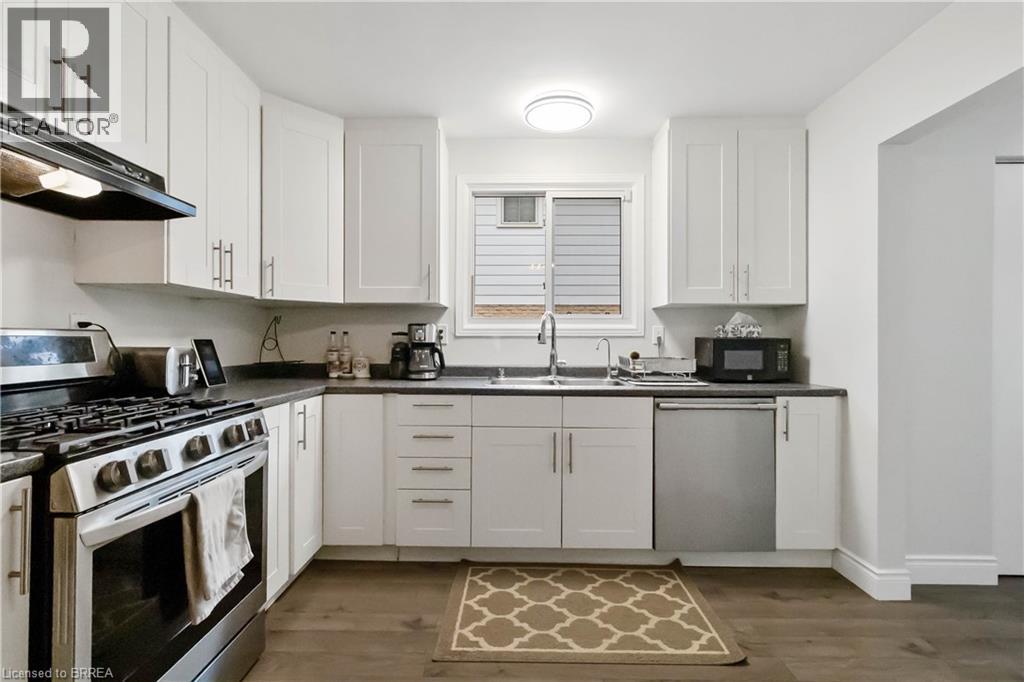 8 Sandy Row, Brantford, Ontario  N3T 5Z4 - Photo 11 - 40795713