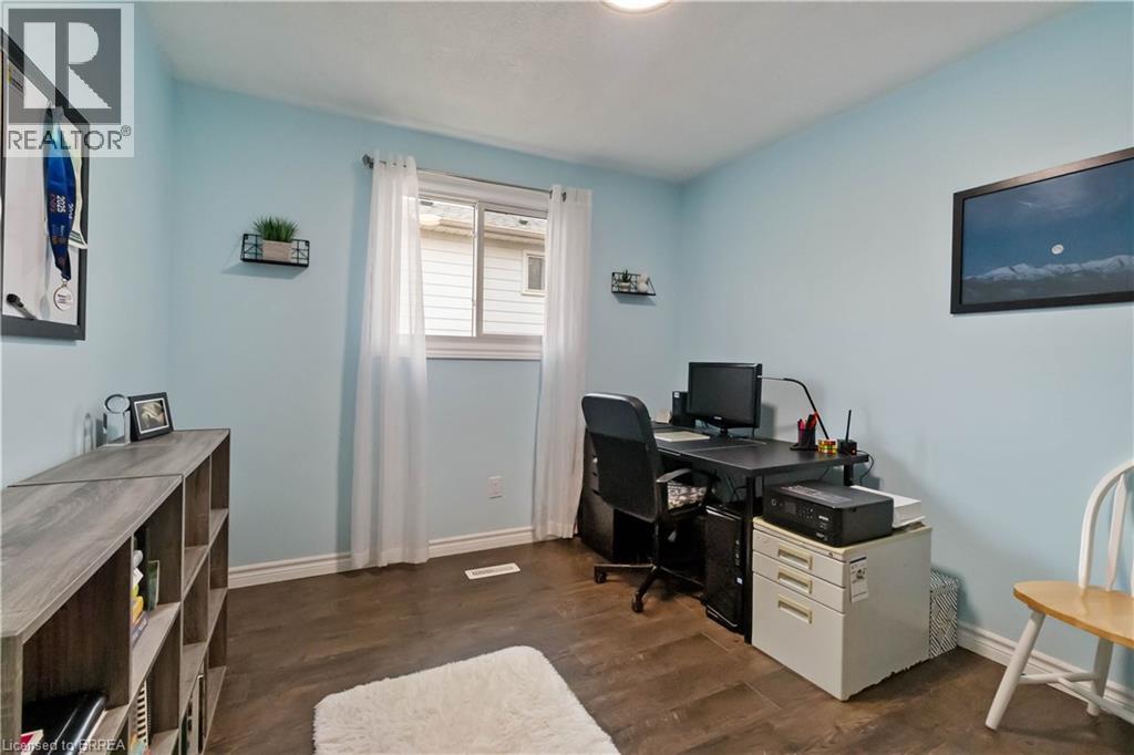 8 Sandy Row, Brantford, Ontario  N3T 5Z4 - Photo 13 - 40795713