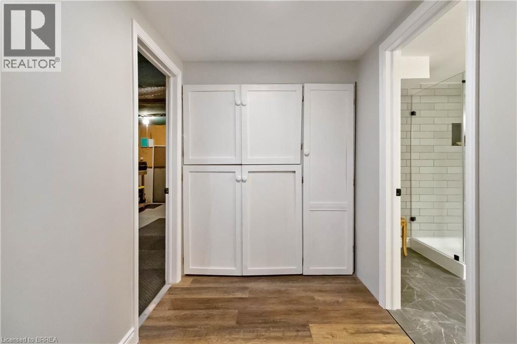 8 Sandy Row, Brantford, Ontario  N3T 5Z4 - Photo 43 - 40795713