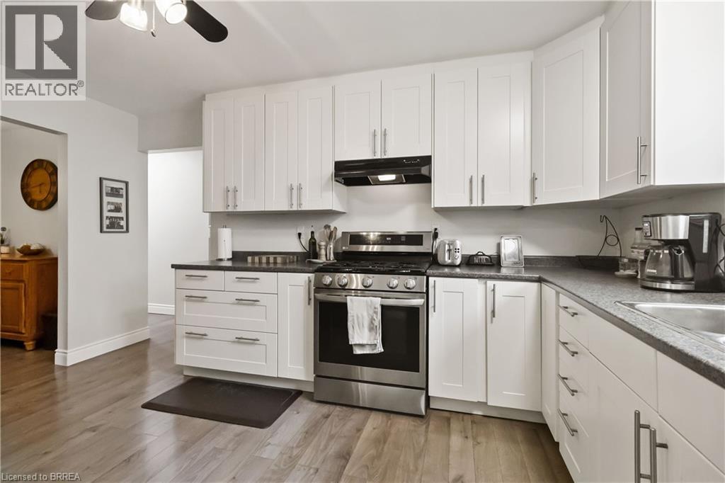 8 Sandy Row, Brantford, Ontario  N3T 5Z4 - Photo 9 - 40795713