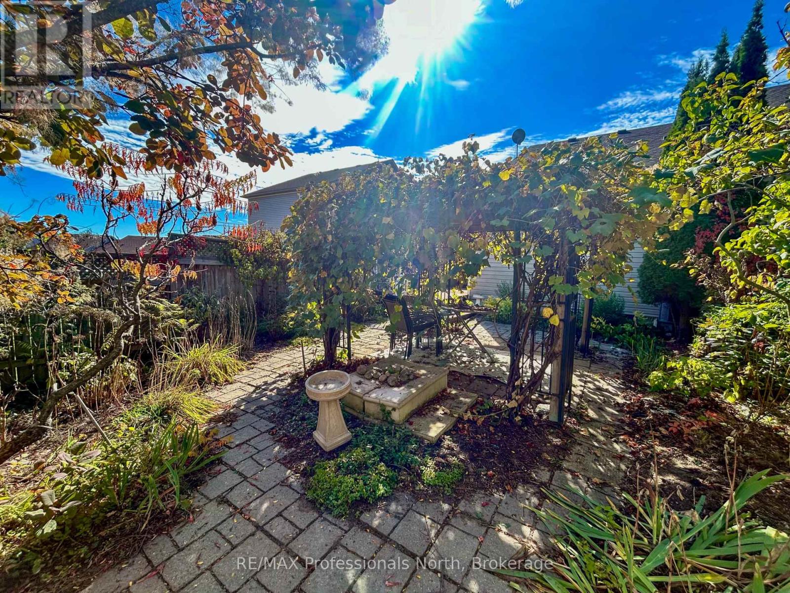 1406 Hancox Court, Peterborough (Monaghan Ward 2), Ontario  K9K 2M2 - Photo 36 - X12464794