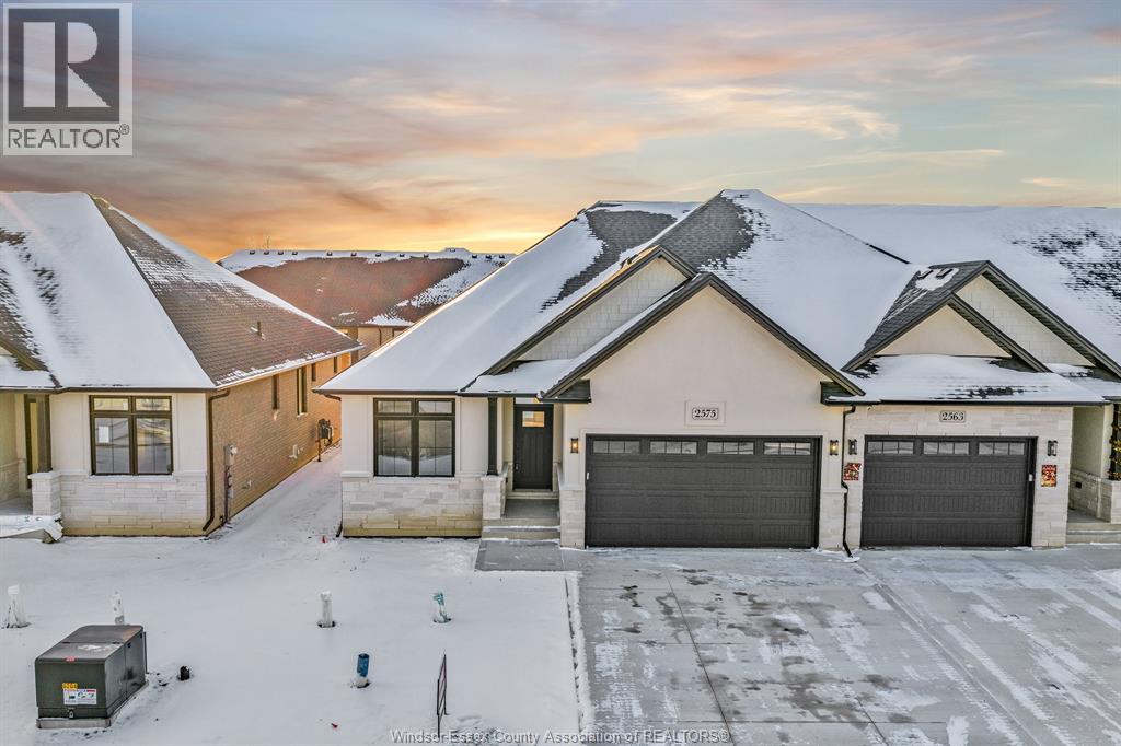 MLS# 26000148: 2575 BARKLEY AVENUE, Windsor, Canada