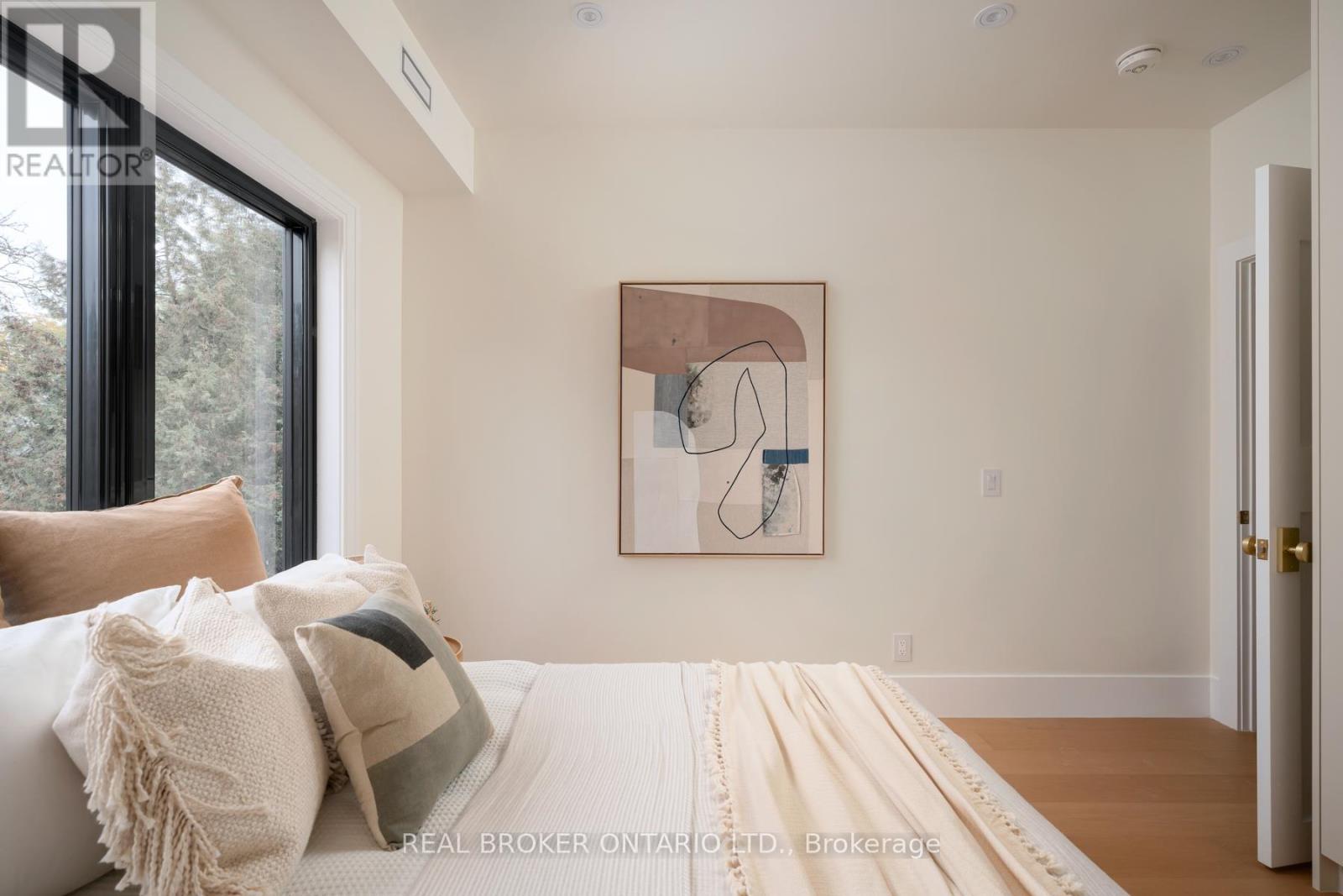 256 Major Street, Toronto, Ontario  M5S 2L6 - Photo 22 - C12662154