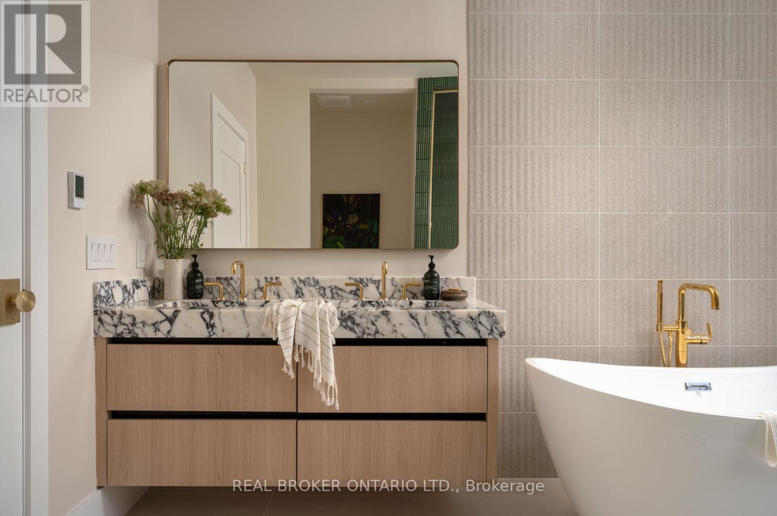 256 Major Street, Toronto, Ontario  M5S 2L6 - Photo 28 - C12662154