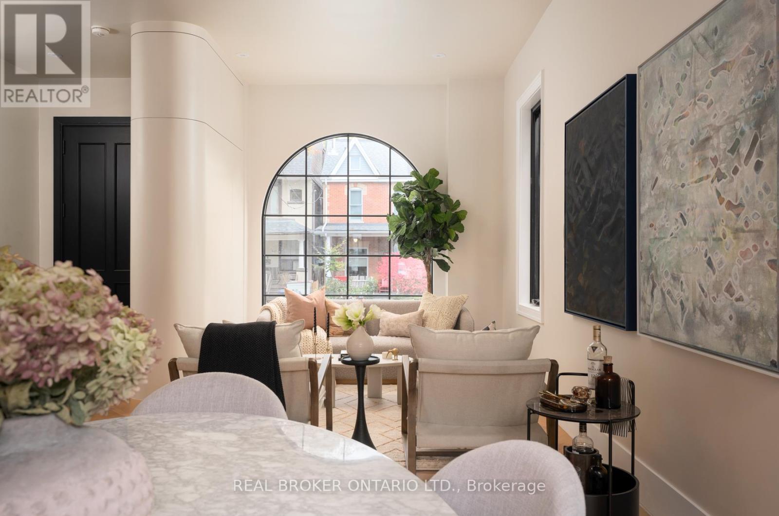 256 Major Street, Toronto, Ontario  M5S 2L6 - Photo 7 - C12662154