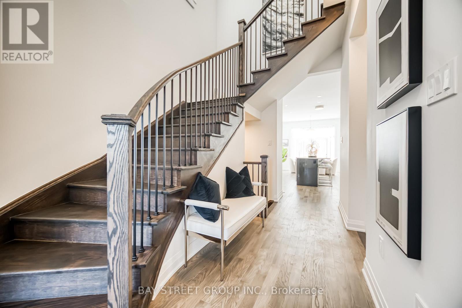 3190 William Cutmore Boulevard, Oakville, Ontario  L6H 7X3 - Photo 6 - W12629136