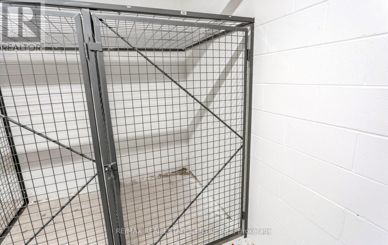 2208 - 202 Burnhamthorpe Road E, Mississauga, Ontario  L5A 0B2 - Photo 37 - W12658248