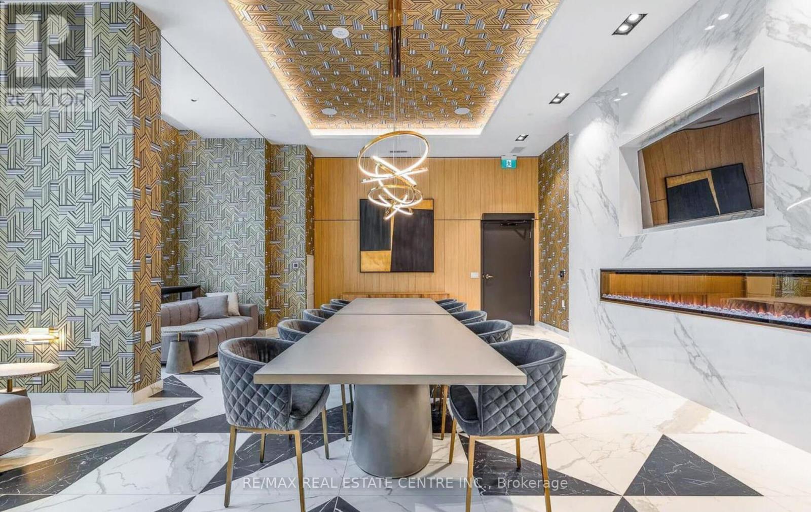 2208 - 202 Burnhamthorpe Road E, Mississauga, Ontario  L5A 0B2 - Photo 40 - W12658248