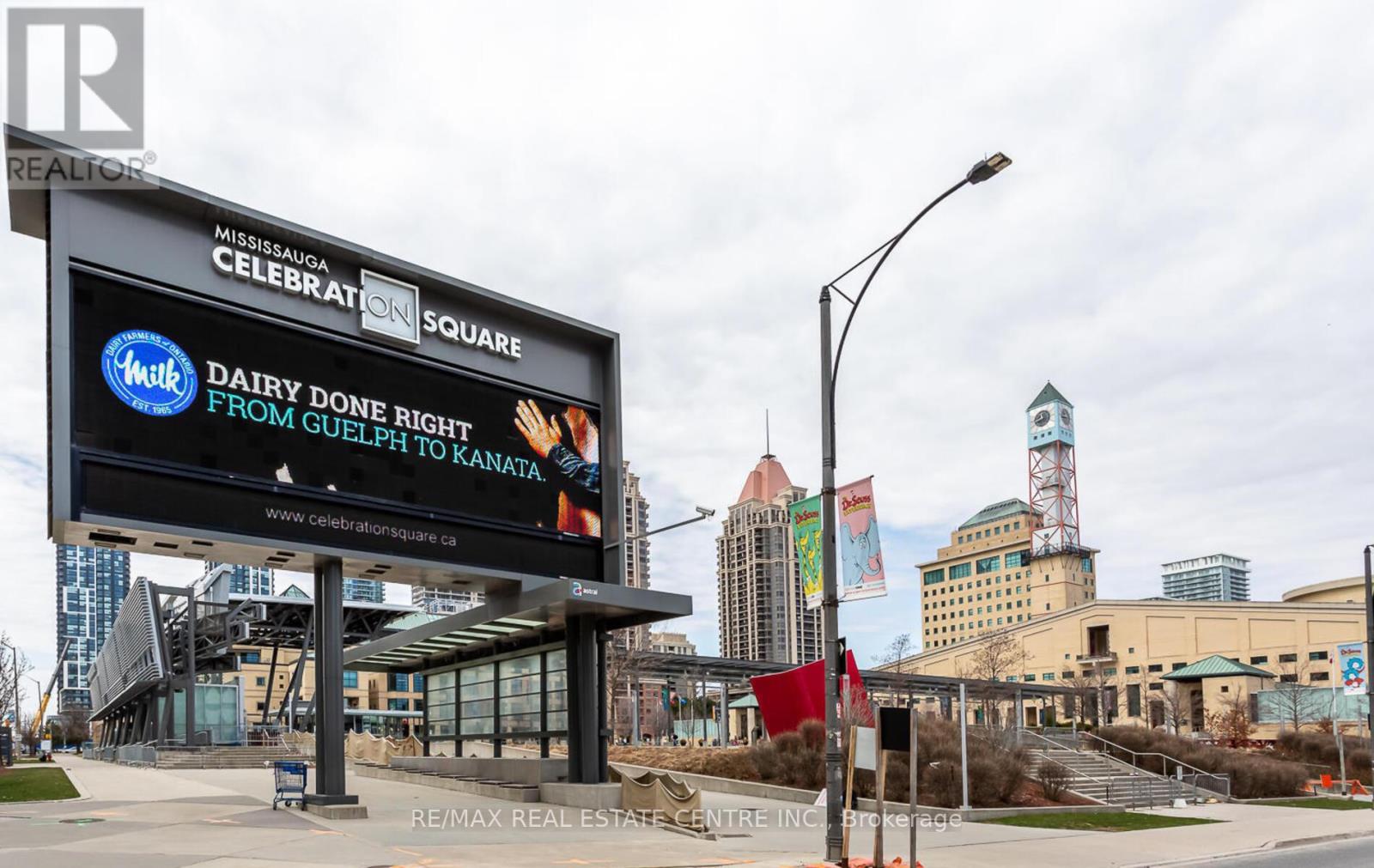 2208 - 202 Burnhamthorpe Road E, Mississauga, Ontario  L5A 0B2 - Photo 46 - W12658248