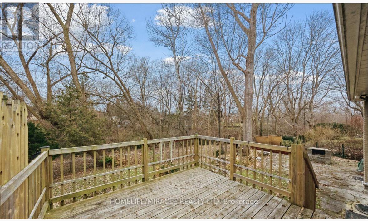 26 Anola Place, Toronto, Ontario  M1K 4W7 - Photo 14 - E12662248