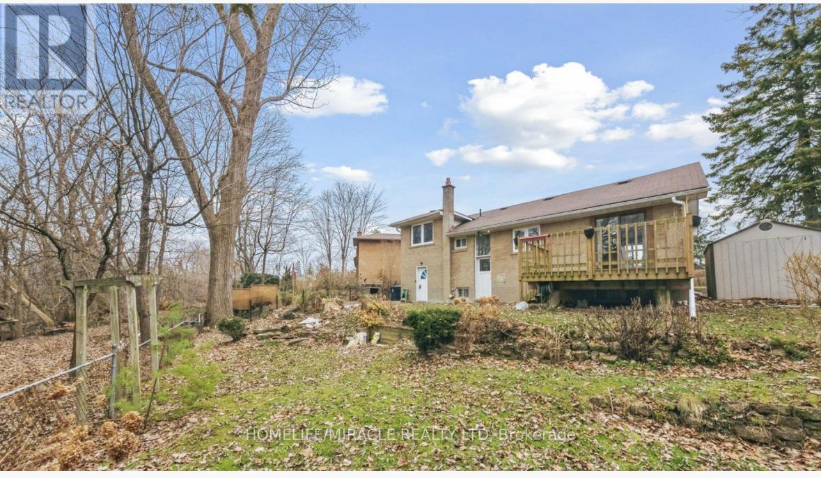 26 Anola Place, Toronto, Ontario  M1K 4W7 - Photo 15 - E12662248