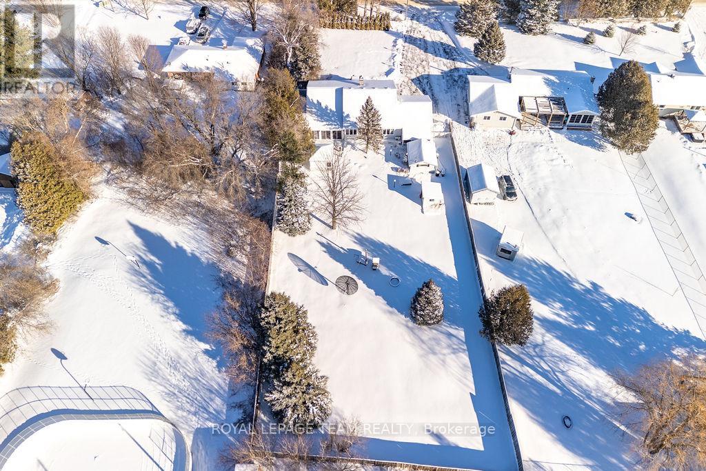 591 Bellamy Road, Mcnab/braeside, Ontario  K0A 2X0 - Photo 38 - X12662236