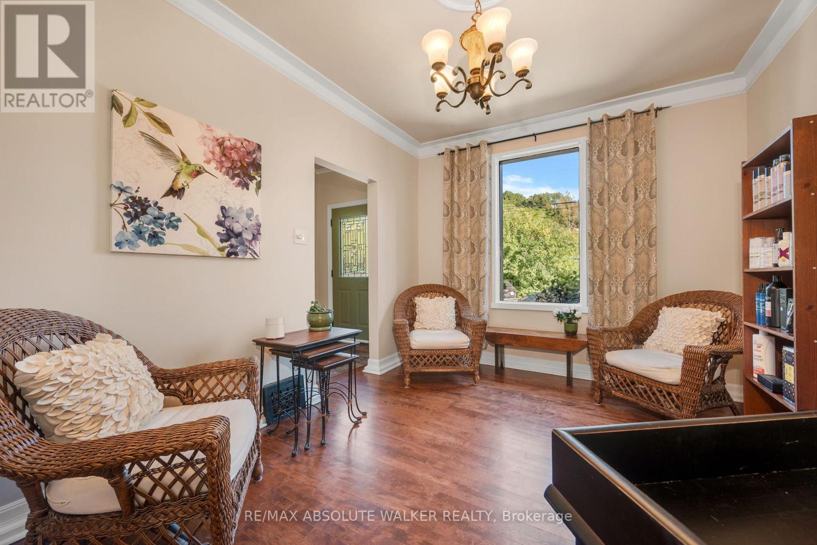 383 Danforth Avenue, Ottawa, Ontario  K2A 0E1 - Photo 10 - X12392298