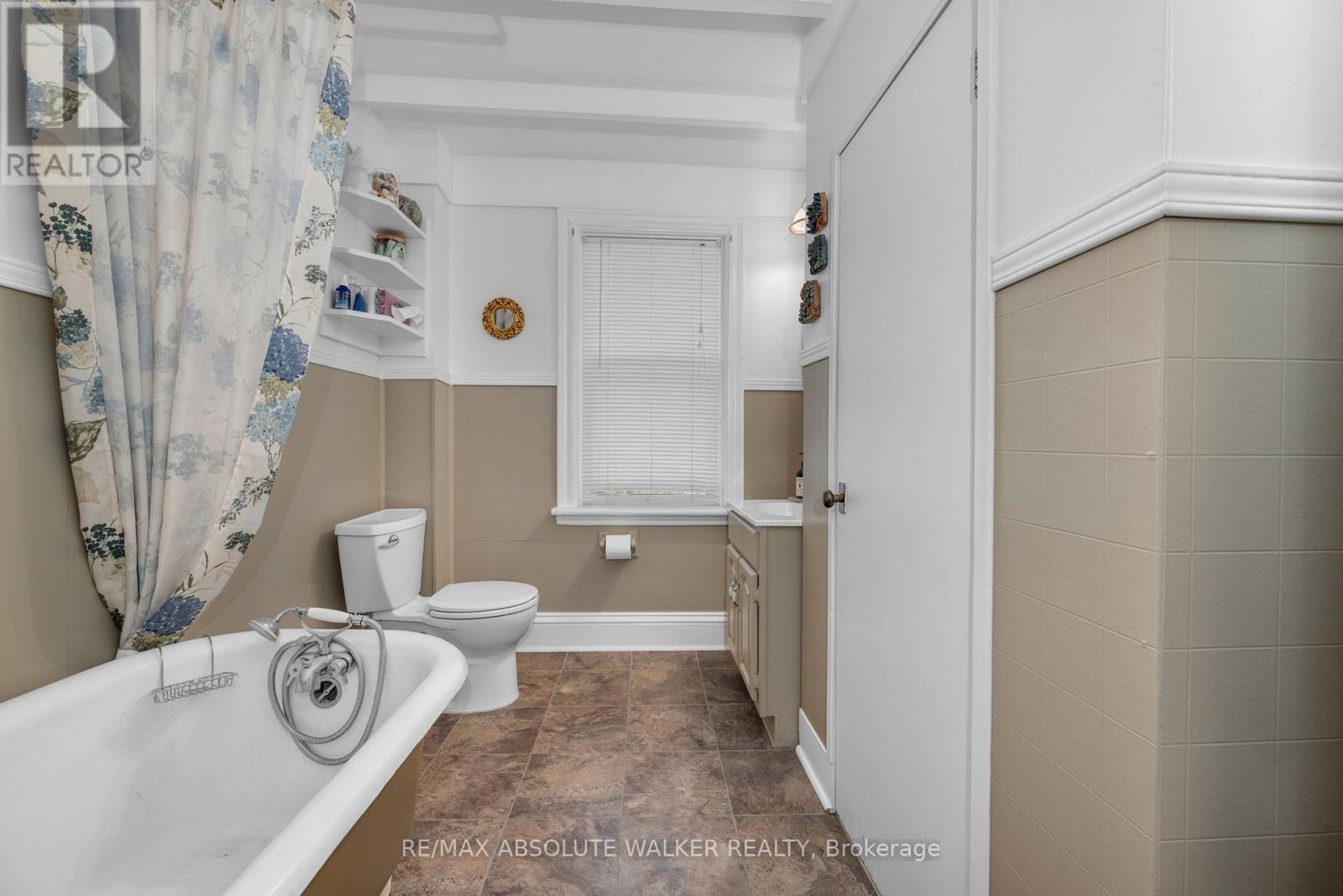 383 Danforth Avenue, Ottawa, Ontario  K2A 0E1 - Photo 28 - X12392298