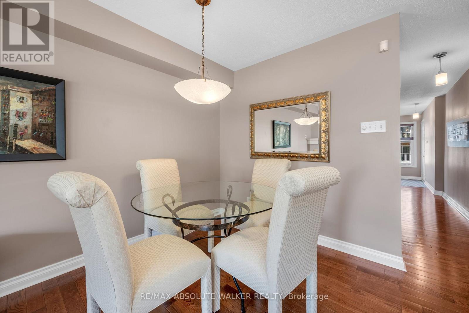 1647 Locksley Lane, Ottawa, Ontario  K1J 1B6 - Photo 12 - X12436931