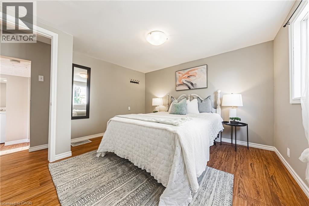 24 Rowanwood Street, Hamilton, Ontario  L8L 7H3 - Photo 14 - 40795998