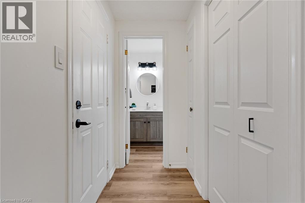 225 Thornbird Place, Waterloo, Ontario  N2T 2P1 - Photo 19 - 40795991