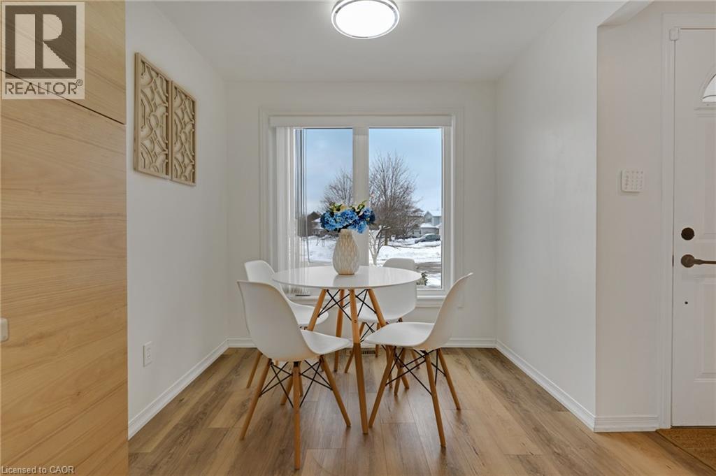 225 Thornbird Place, Waterloo, Ontario  N2T 2P1 - Photo 6 - 40795991