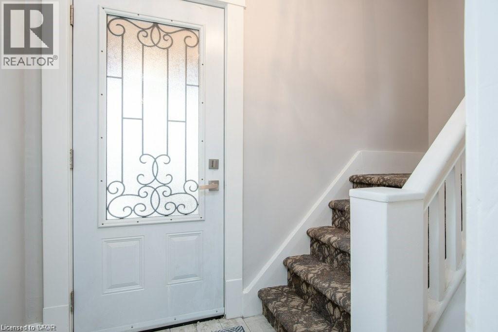 197 Palmer Avenue, Kitchener, Ontario N2G 3P7 - Photo 4 - 40795670