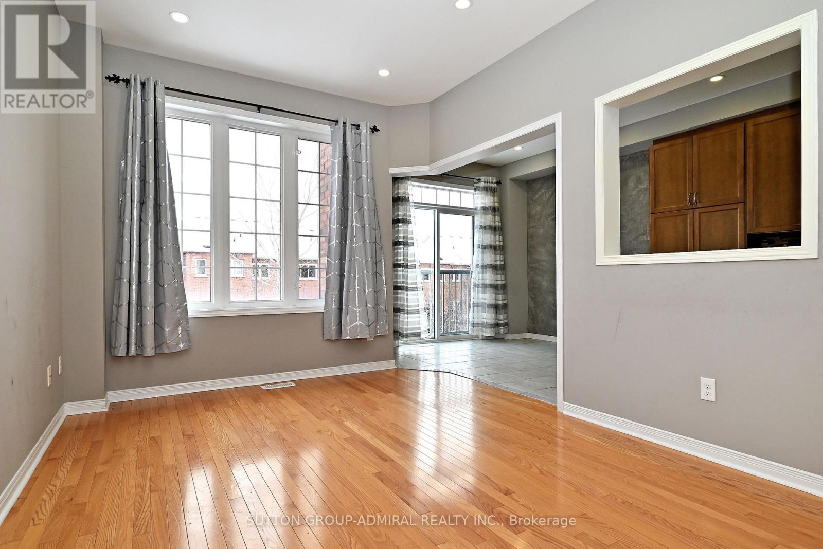 41 Big Hill Crescent, Vaughan, Ontario  L6A 4S1 - Photo 11 - N12662156