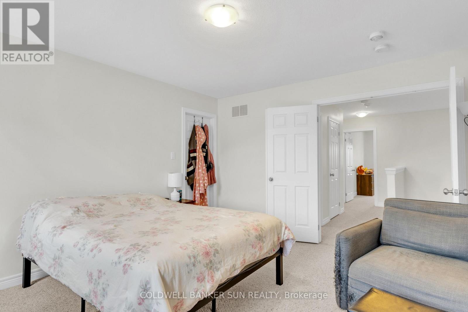 254 Hutchinson Drive, New Tecumseth, Ontario  L9R 0P9 - Photo 17 - N12662160