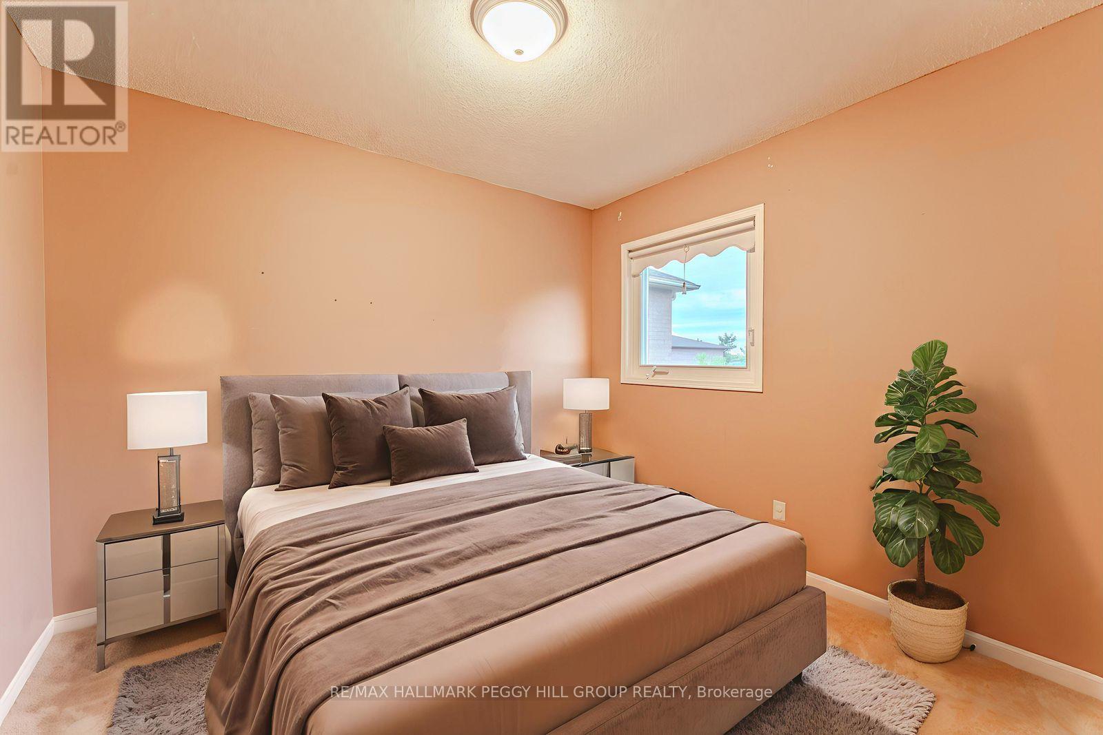 44 Cardinal Street, Barrie, Ontario  L4M 6C9 - Photo 12 - S12662112