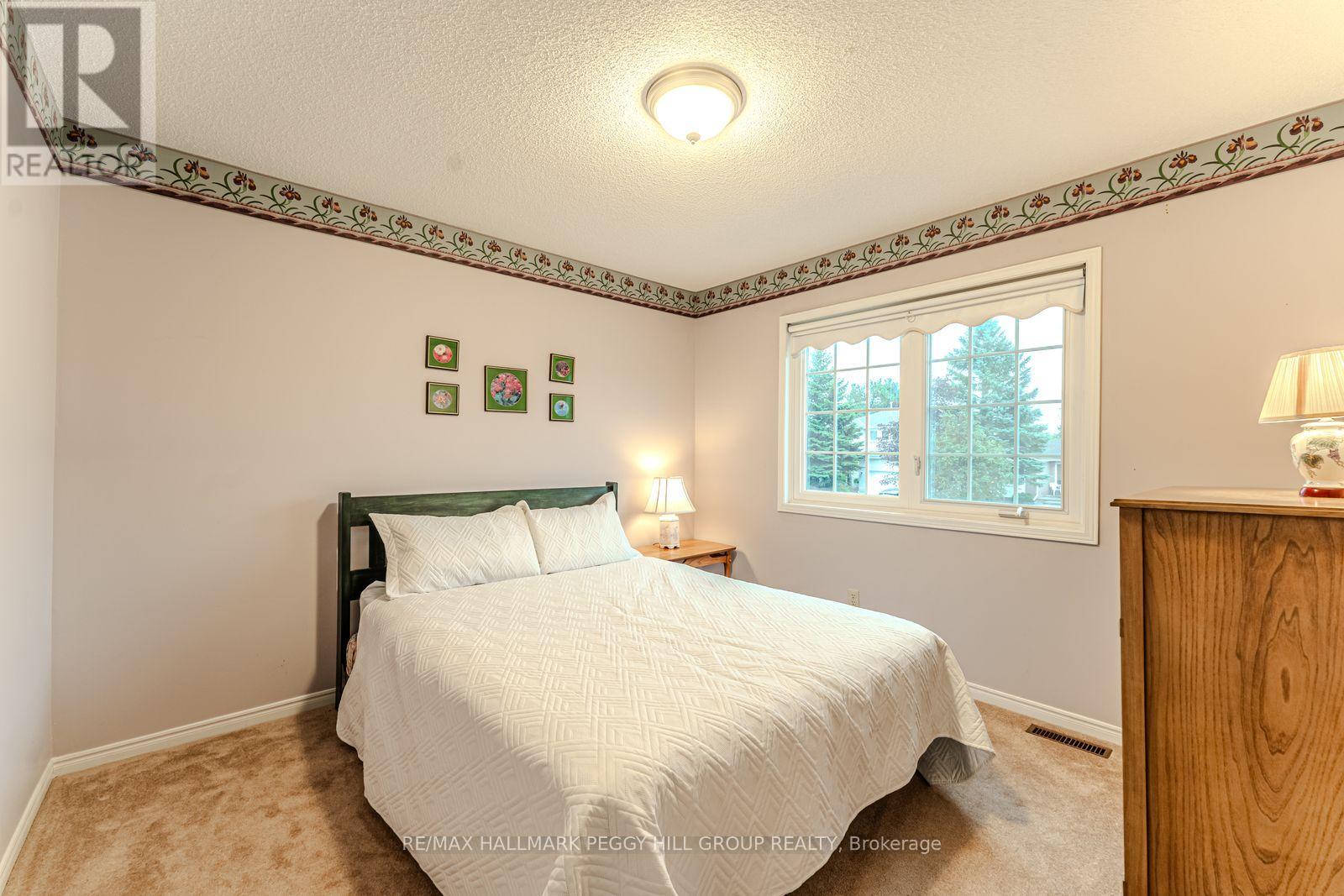 44 Cardinal Street, Barrie, Ontario  L4M 6C9 - Photo 14 - S12662112