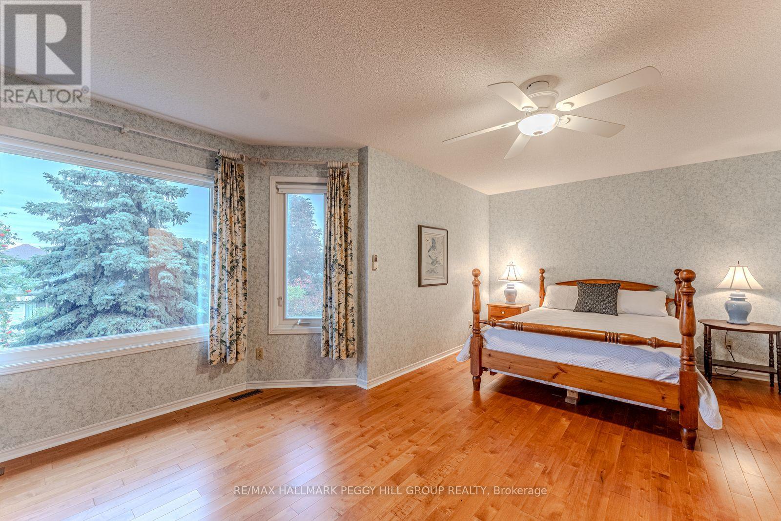 44 Cardinal Street, Barrie, Ontario  L4M 6C9 - Photo 8 - S12662112