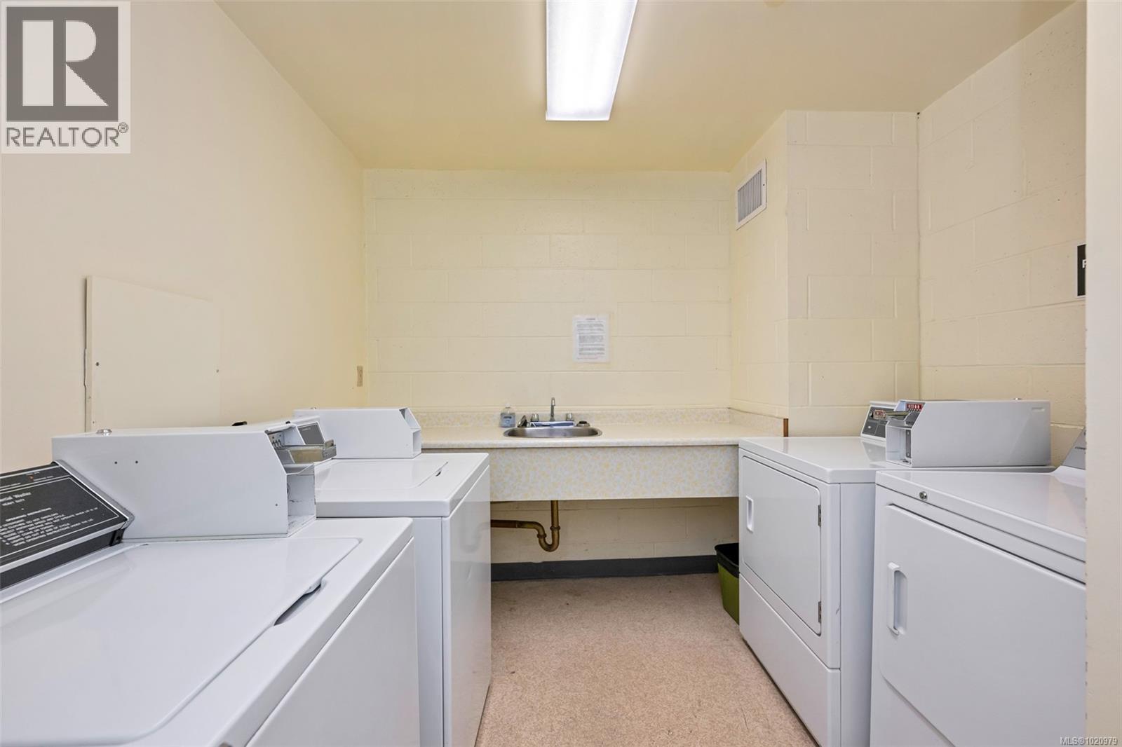 206 103 Gorge Rd E, Victoria, British Columbia  V9A 6Z2 - Photo 19 - 1020979