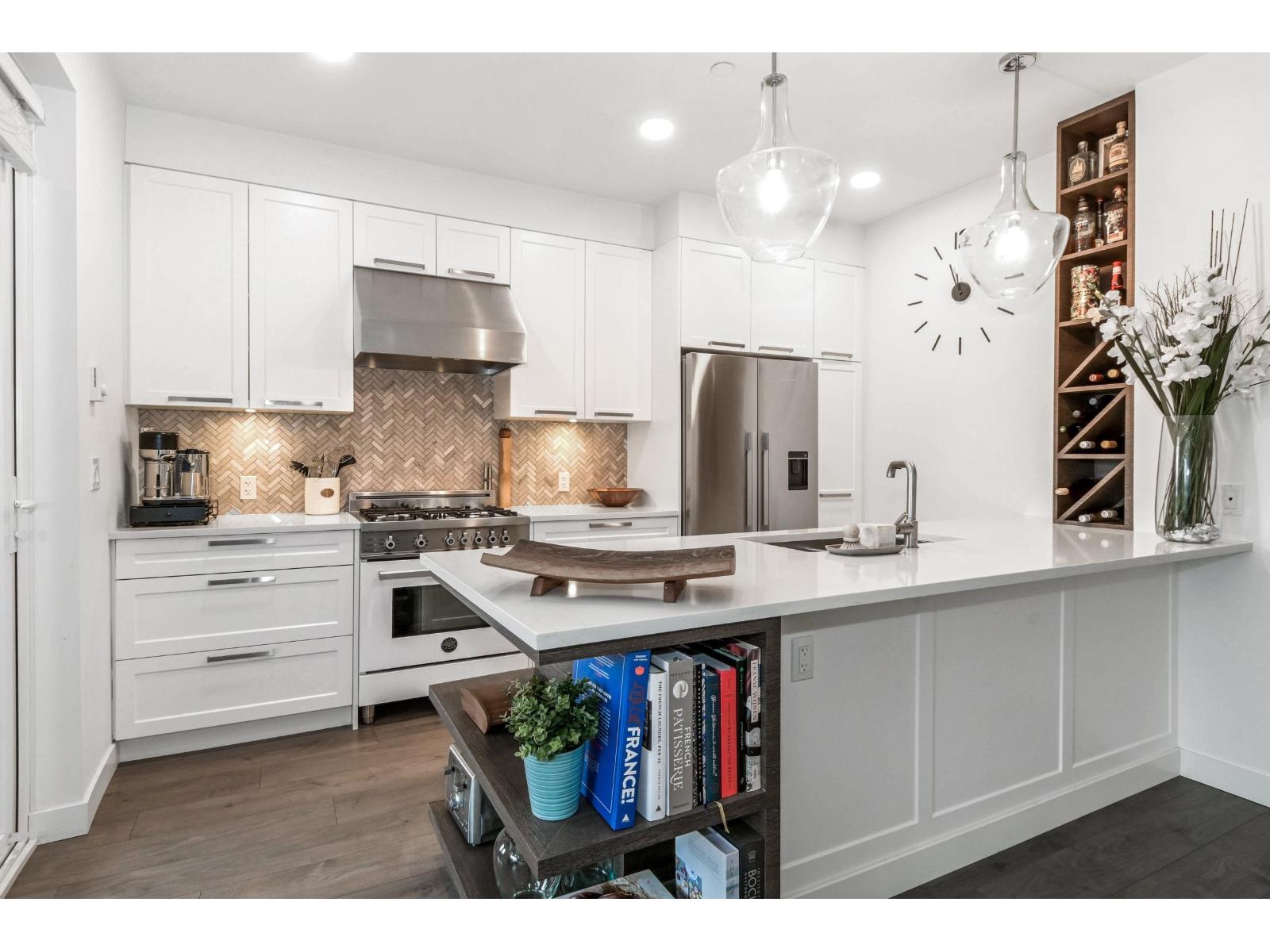 403 33540 Mayfair Avenue, Abbotsford, British Columbia  V2S 0J3 - Photo 7 - R3071172