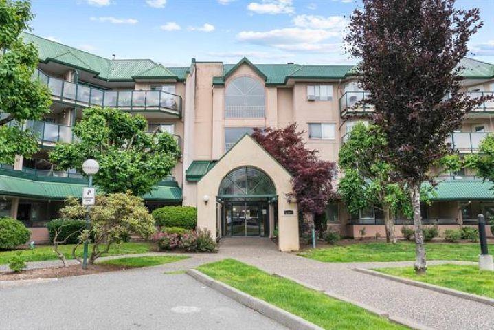 306 2964 Trethewey Street, Abbotsford, British Columbia  V2T 6P4 - Photo 1 - R3075067