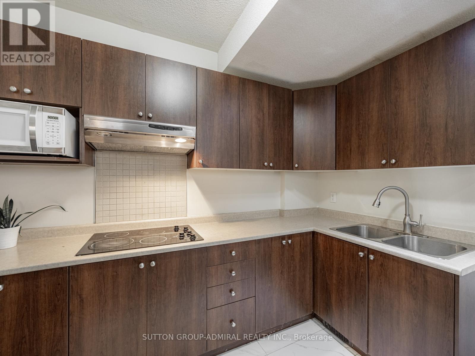 101 River Rock Crescent, Brampton, Ontario  L7A 2W4 - Photo 22 - W12662106