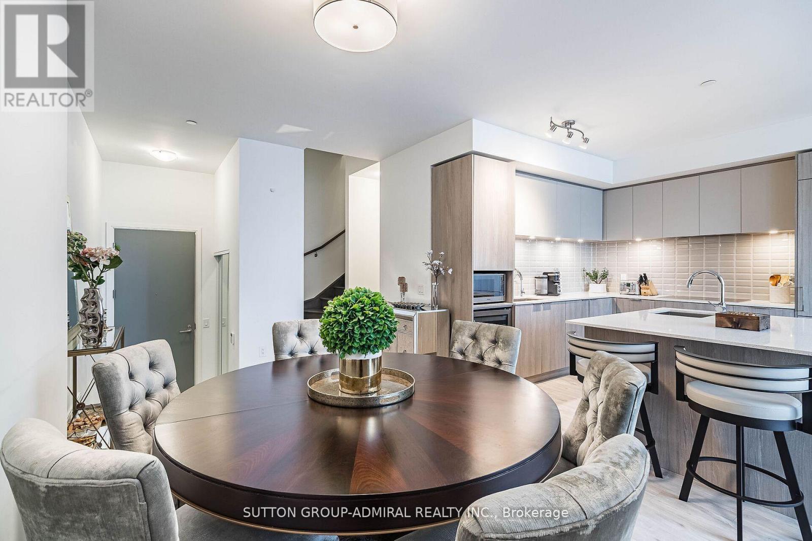 Th107 - 70 Annie Craig Drive, Toronto, Ontario  M8V 0A8 - Photo 14 - W12662118