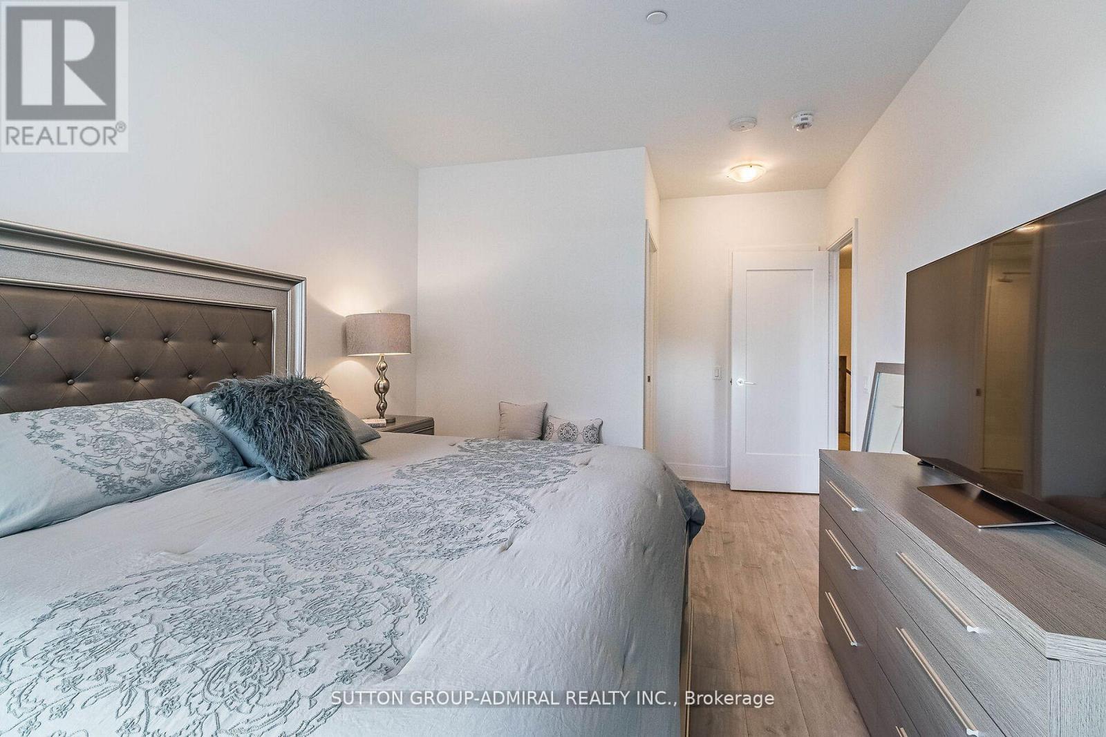 Th107 - 70 Annie Craig Drive, Toronto, Ontario  M8V 0A8 - Photo 21 - W12662118