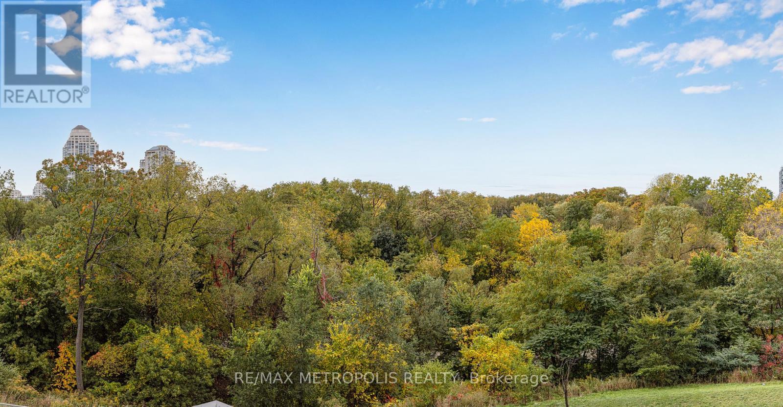 302 - 88 Park Lawn Road, Toronto (Mimico), Ontario  M8Y 0B6 - Photo 15 - W12662150