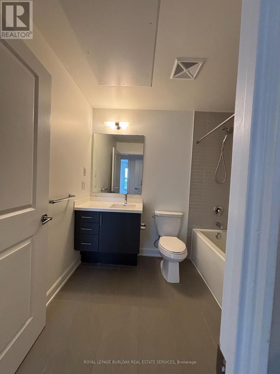 426 - 3200 William Coltson Avenue, Oakville, Ontario  L6H 7W6 - Photo 19 - W12662166