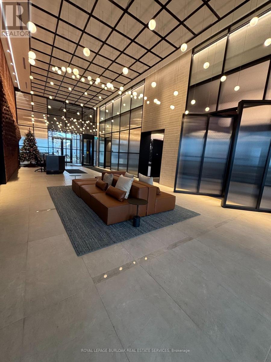 426 - 3200 William Coltson Avenue, Oakville, Ontario  L6H 7W6 - Photo 8 - W12662166