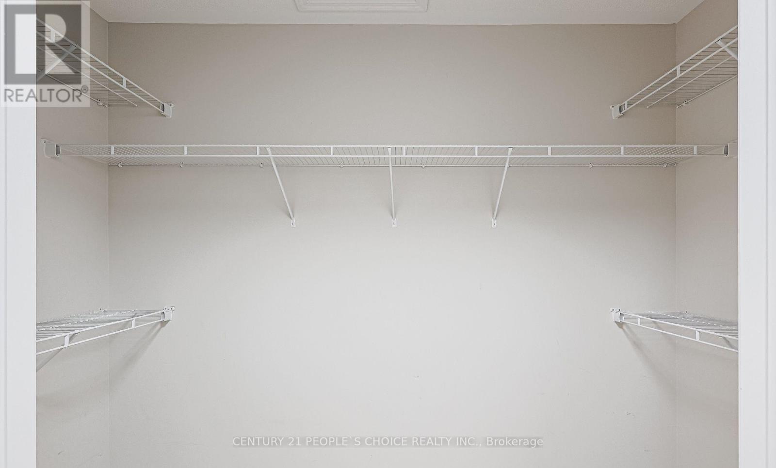 Upper - 565 Edenbrook Hill Drive, Brampton (Northwest Brampton), Ontario  L7C 3H1 - Photo 12 - W12662174