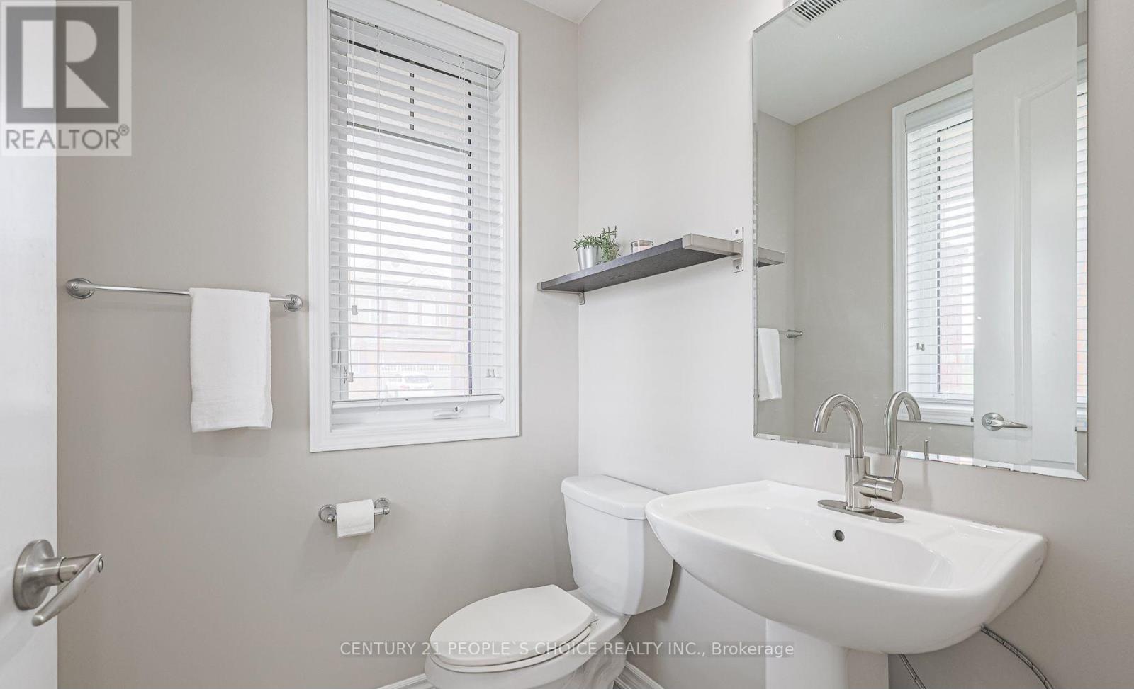 Upper - 565 Edenbrook Hill Drive, Brampton (Northwest Brampton), Ontario  L7C 3H1 - Photo 15 - W12662174