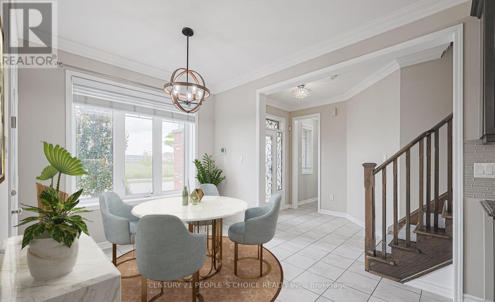 Upper - 565 Edenbrook Hill Drive, Brampton (Northwest Brampton), Ontario  L7C 3H1 - Photo 7 - W12662174