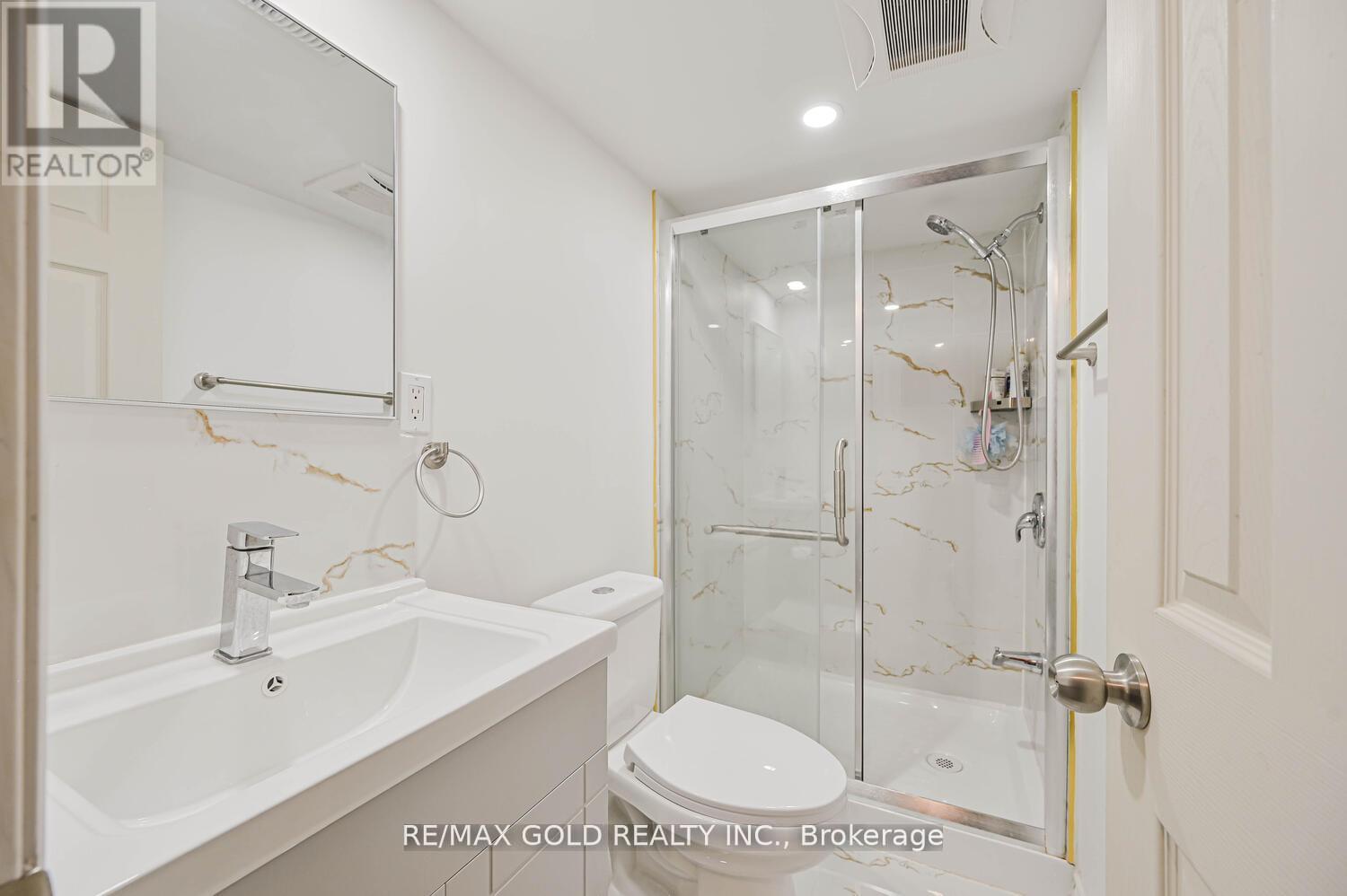 73 Chipmunk Crescent, Brampton, Ontario  L6R 1B4 - Photo 20 - W12662190