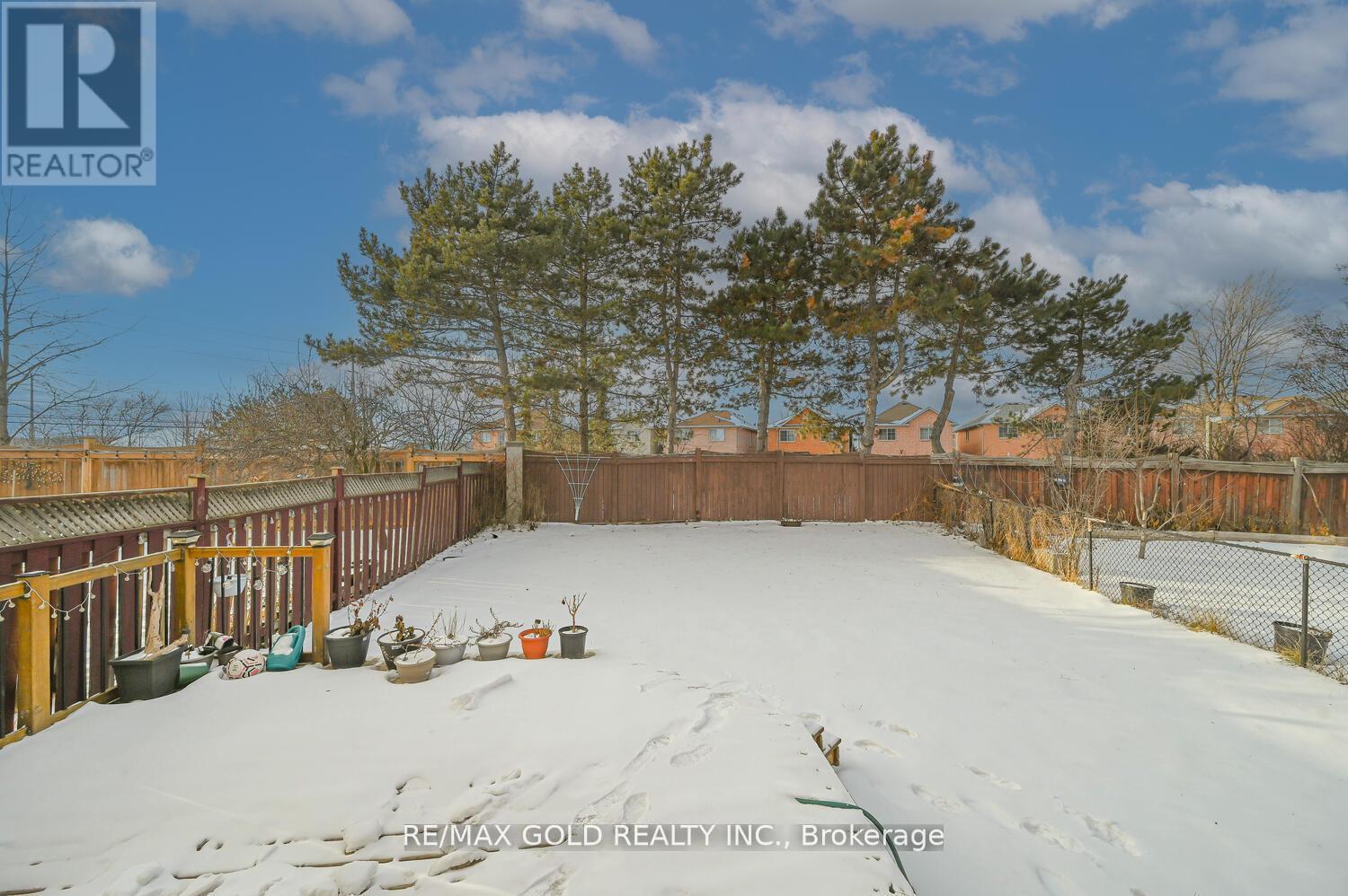 73 Chipmunk Crescent, Brampton, Ontario  L6R 1B4 - Photo 21 - W12662190