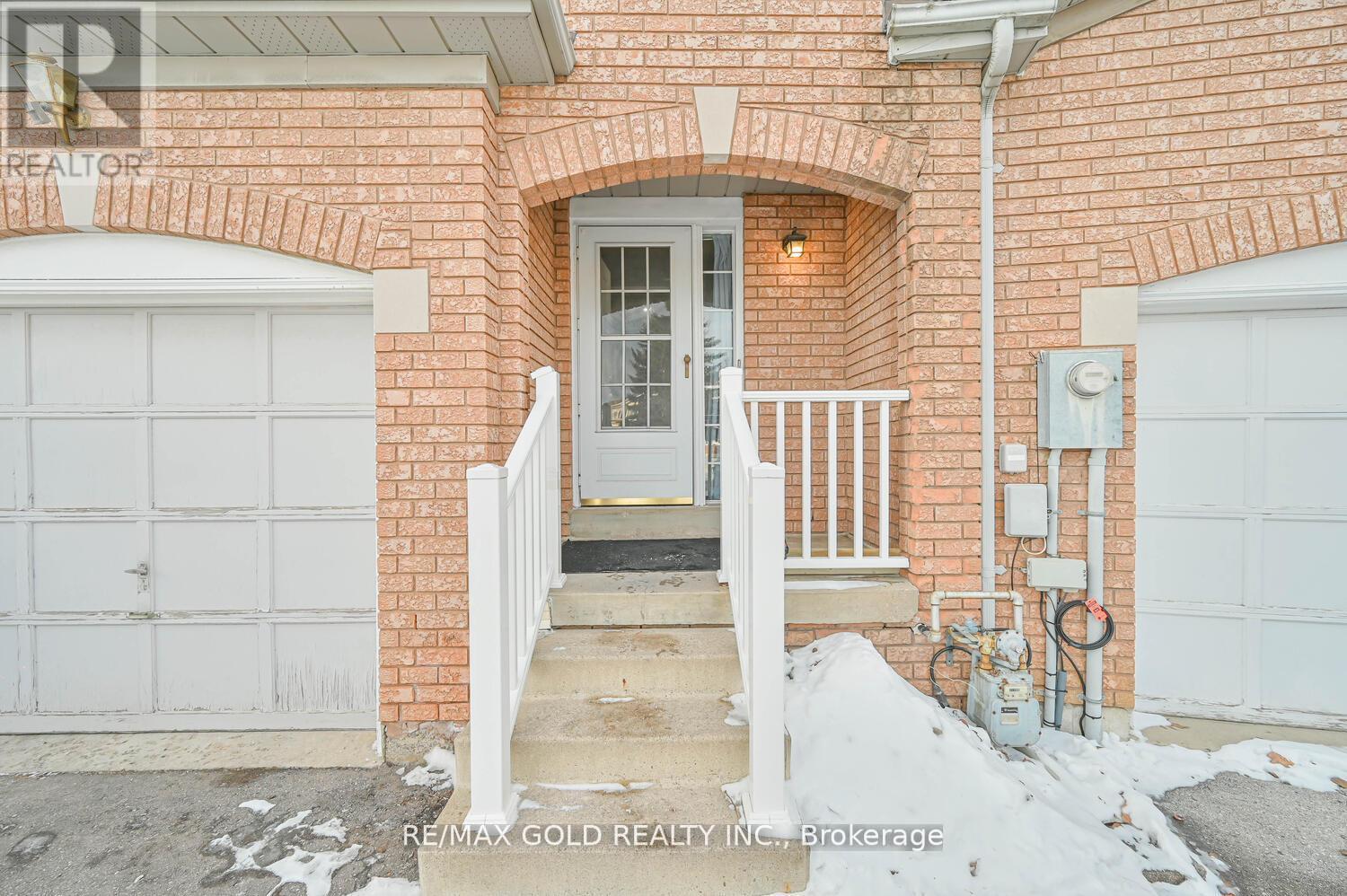 73 Chipmunk Crescent, Brampton, Ontario  L6R 1B4 - Photo 27 - W12662190