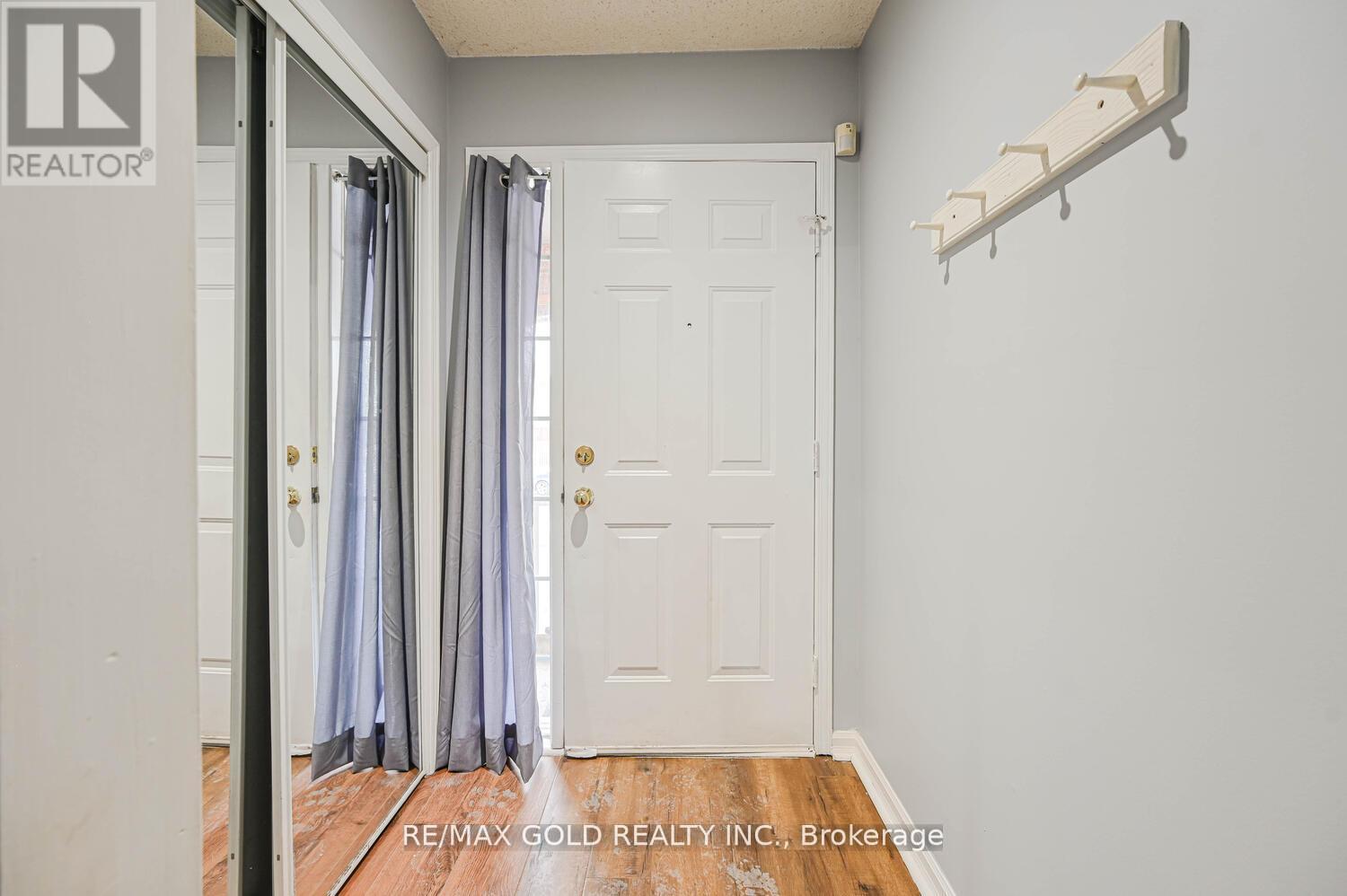 73 Chipmunk Crescent, Brampton, Ontario  L6R 1B4 - Photo 28 - W12662190