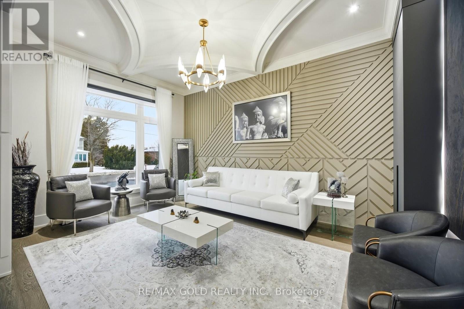 28 William Street, Caledon, Ontario  L7E 4V2 - Photo 4 - W12662194