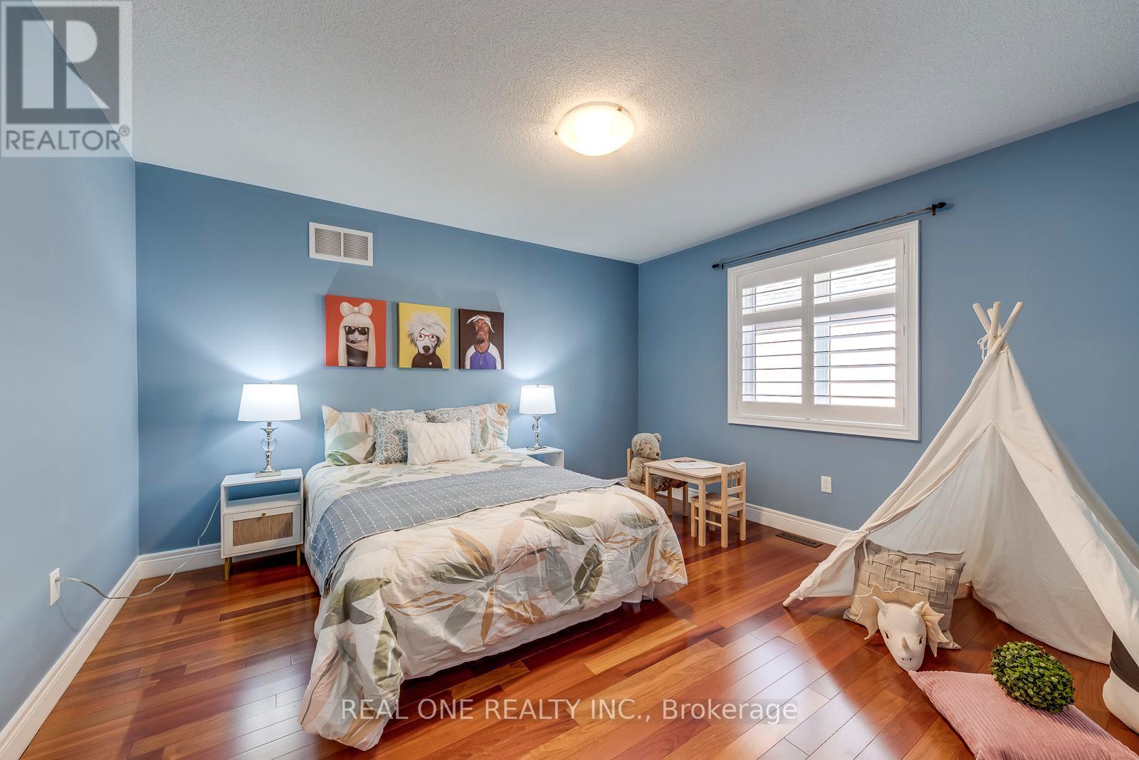 1507 Arrowhead Road, Oakville, Ontario  L6H 7V6 - Photo 39 - W12662238