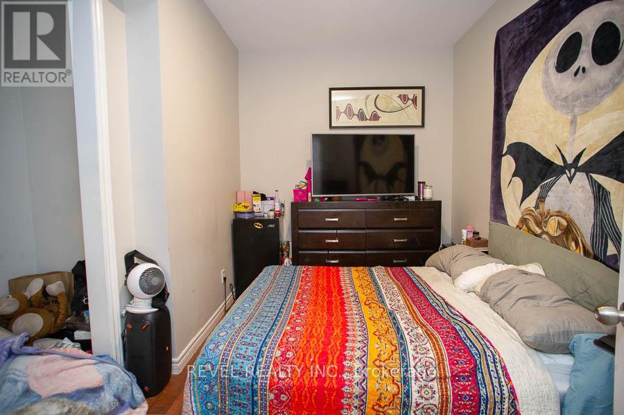 129 Peel Street, Brantford, Ontario  N3S 5M6 - Photo 8 - X12662262